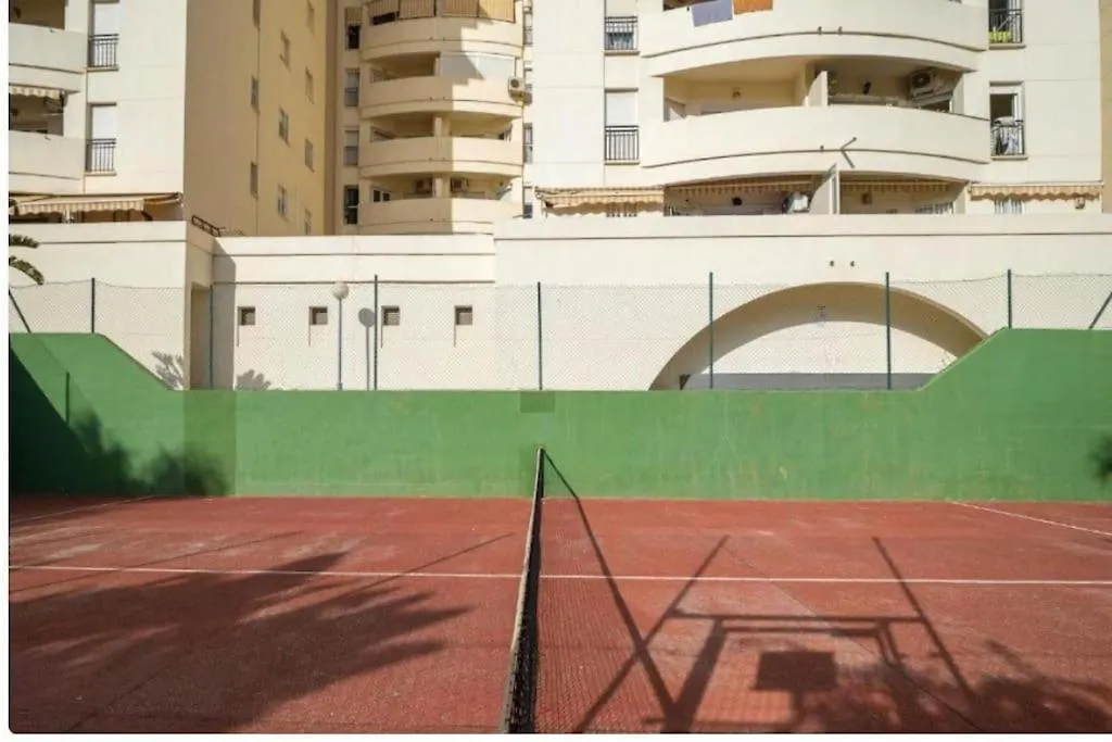 פואנגירולה Amplio Ideal Para Familias Con Piscina Y Padel 0*,  ספרד